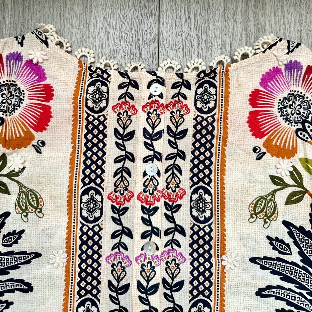 FARM Rio Cream romantic garden blouse with Red, Orange, Green & Black Floral Pri - Picture 14 of 14